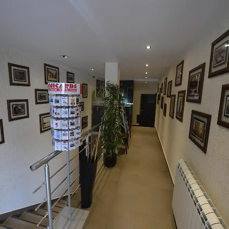 Boutique House Bed & Breakfast 4*