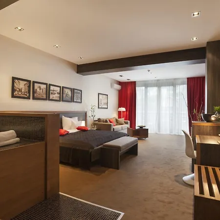 Boutique House Frühstückspension 4*