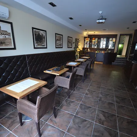 Belgrade Boutique House Couette-café Dedinje