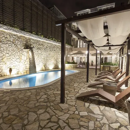 Belgrade Boutique House Couette-café Dedinje