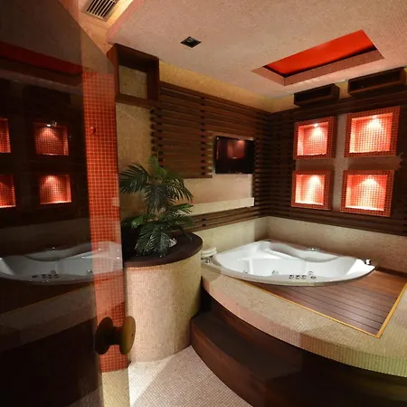 Boutique House 4*