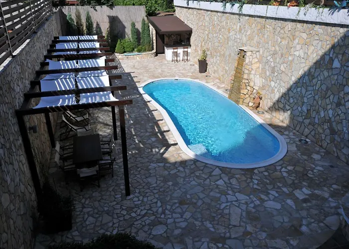 Belgrade Boutique House 住宿加早餐酒店 Dedinje